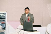 記念特別講演 中村安宏氏