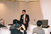 記念特別講演 吉岡稔弘氏