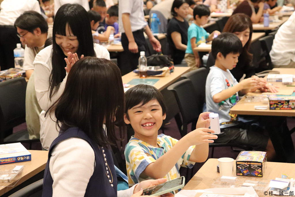 「電気で未来を照らす」